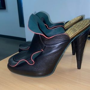 Fendi Multicolor Leather Waves Ruffled Mule Sandals